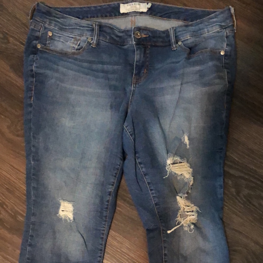 Torrid size 18 boyfriend jeans. Excellent condition!